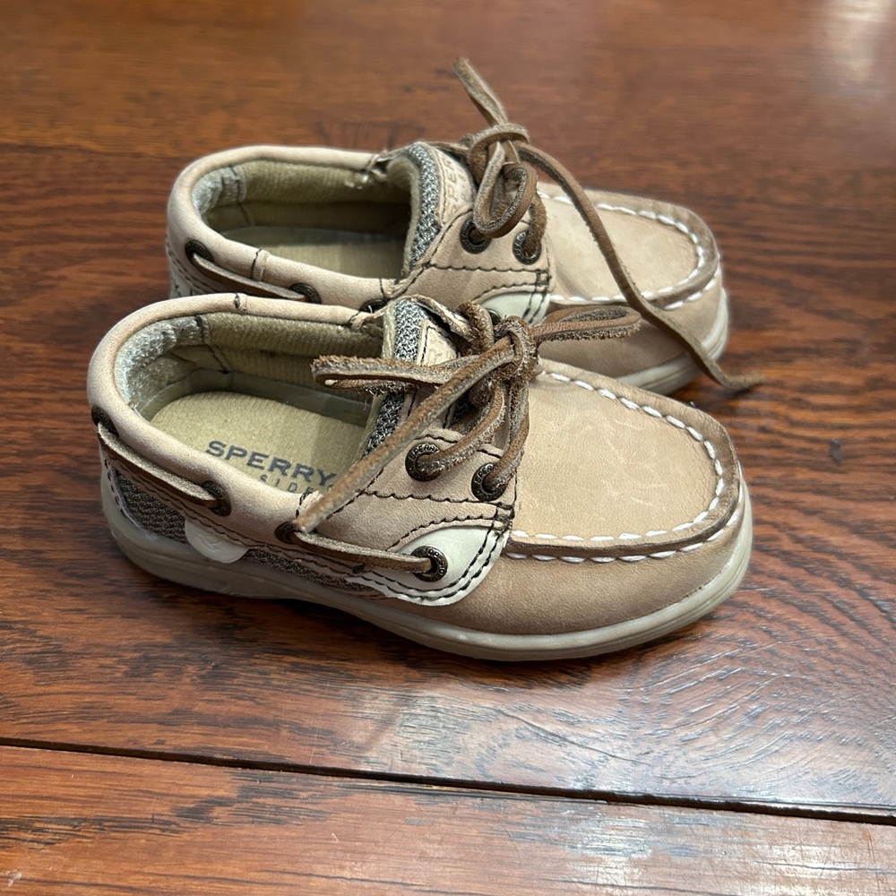 Sperry Toddler Shoes in Tan